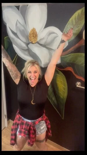 Mural Artist Aimee Claire